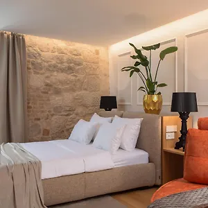 Apartamento Golden Gate Luxury - Unique Unesco Location, Split